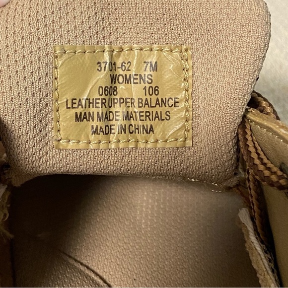 EASTLAND / Soltice Tan Leather Boat Shoes Size 7 - Picture 3 of 8